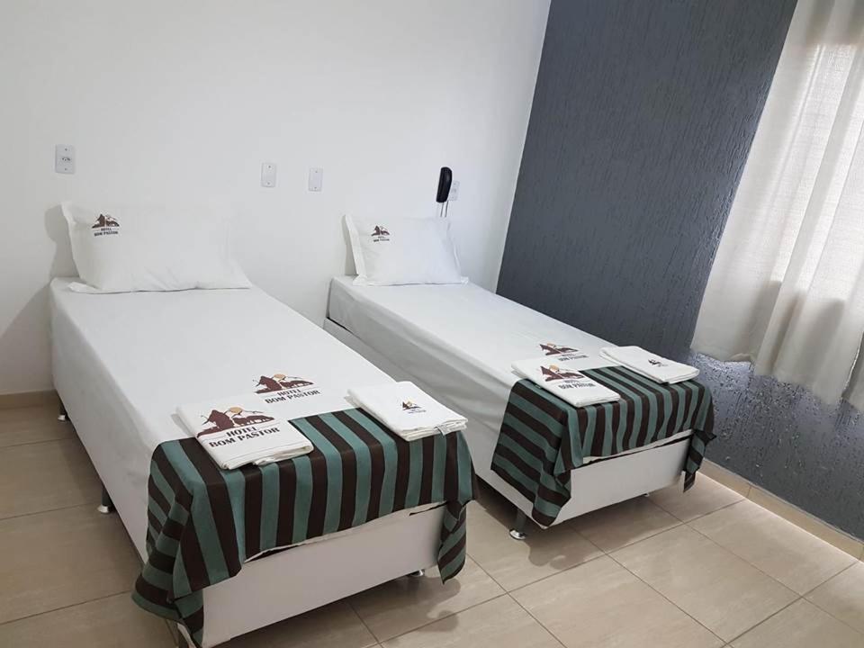 Hotel Bom Pastor Paripiranga ภายนอก รูปภาพ